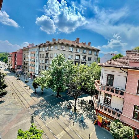 Bofo Home Free Parking Spot Sofia Exterior photo