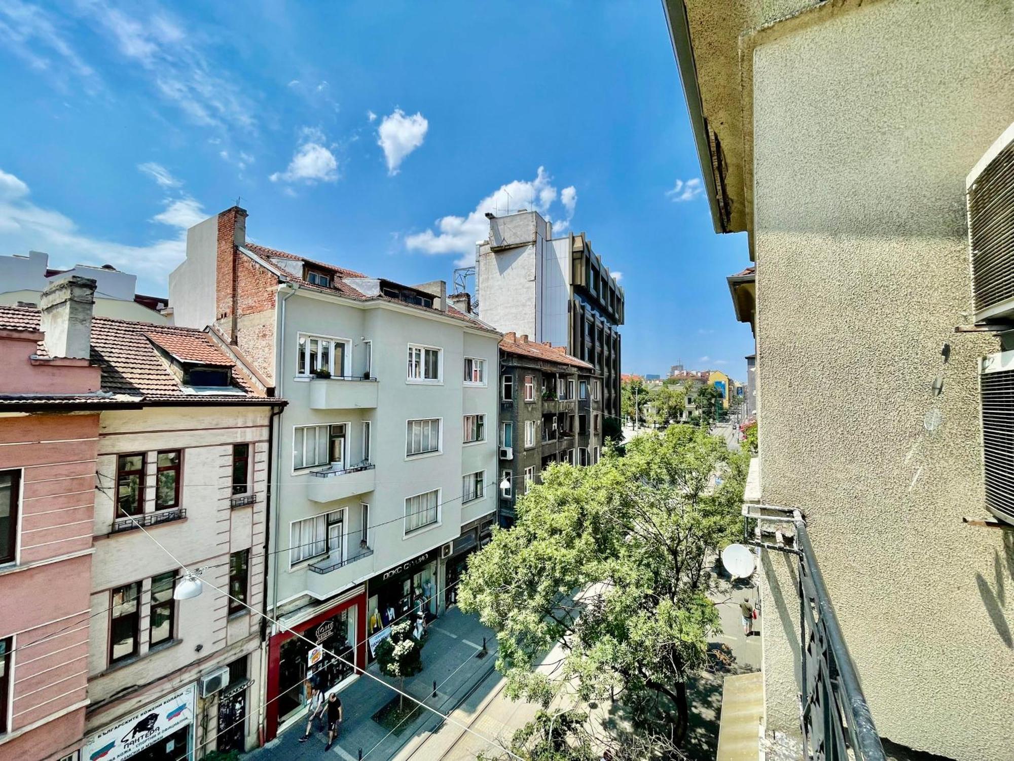 Bofo Home Free Parking Spot Sofia Exterior photo